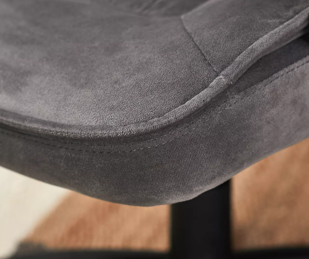 Gray & Black Executive Office Chair - Image 9